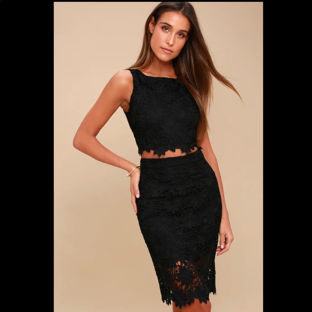 Never worn Lulus black matching set!